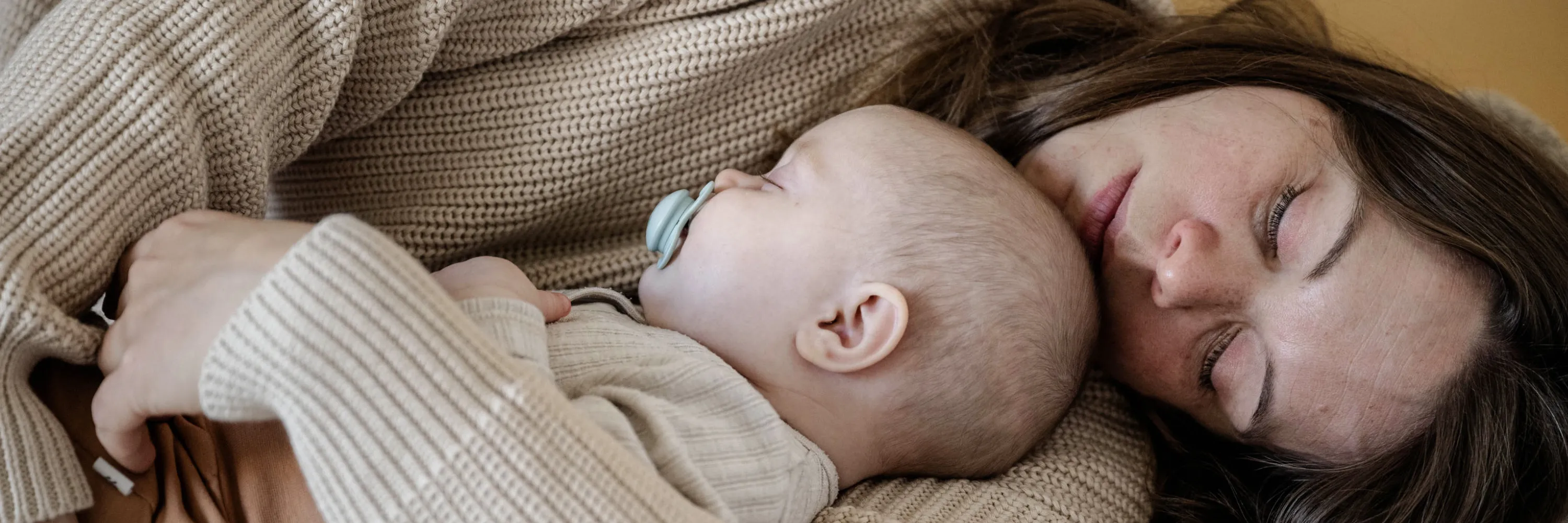 Péripartum - une unique plateforme suisse pour la santé mentale autour de la naissance.